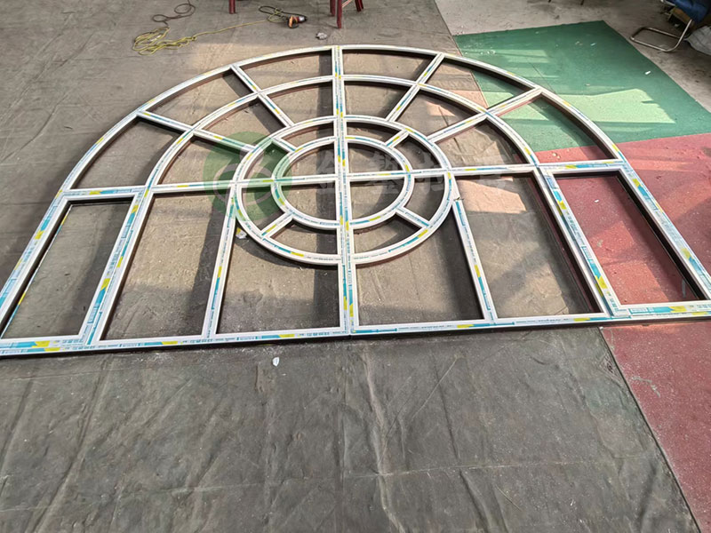 成品圓弧門整體拉彎