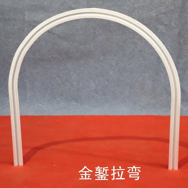 鋁導(dǎo)軌拉彎二